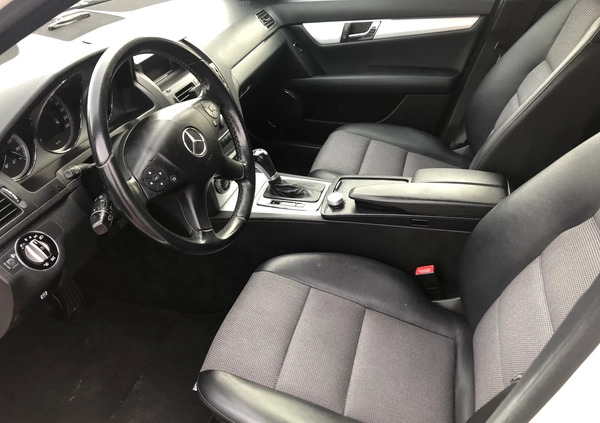 Mercedes-Benz Klasa C cena 36900 przebieg: 218000, rok produkcji 2009 z Toruń małe 154